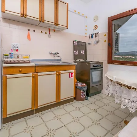 Skaro Rogoznica (Sibenik-Knin)